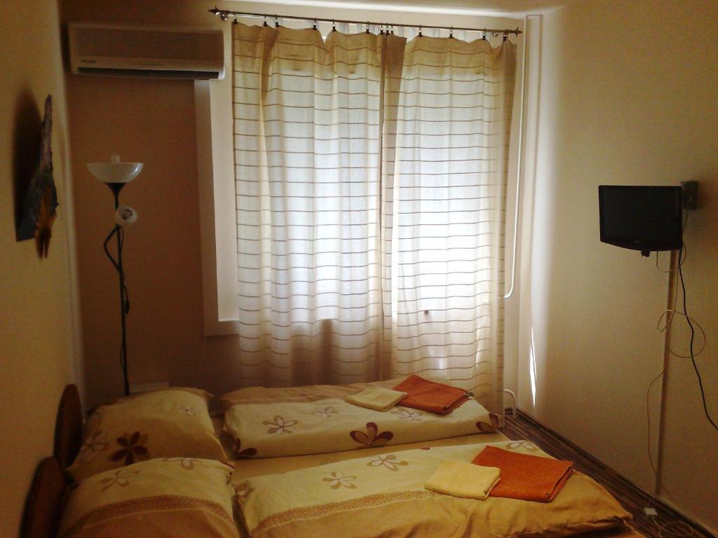 Top Apartment Budapeste Quarto foto
